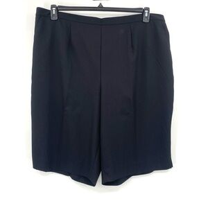 Alfred Dunner Women's Classic Fit Black Bermuda Shorts Size 22W